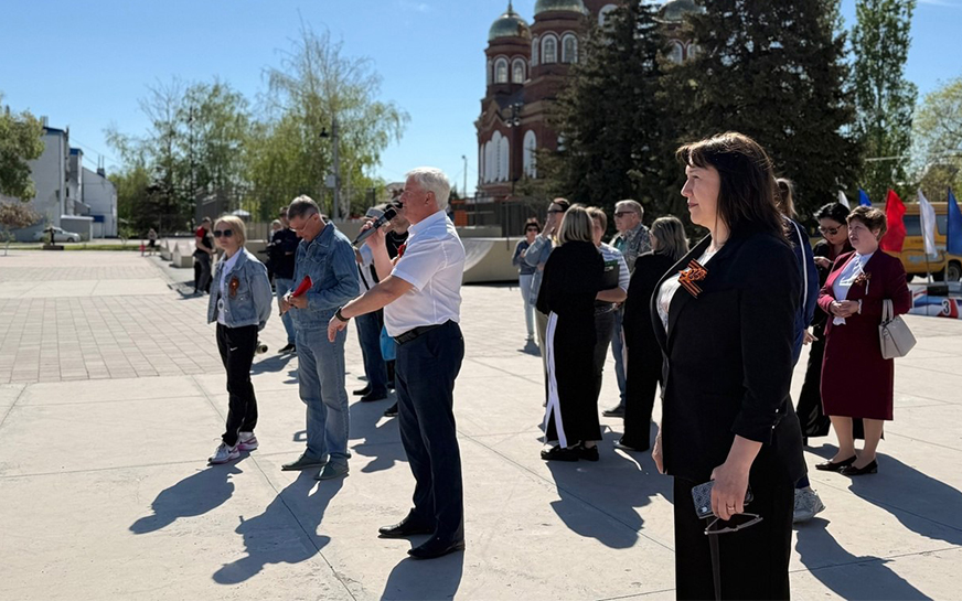 Сегодня на Соборной площади традиционно прошел критериум по велоспорту, посвященный 80-й годовщине Победы в Великой Отечественной войне..