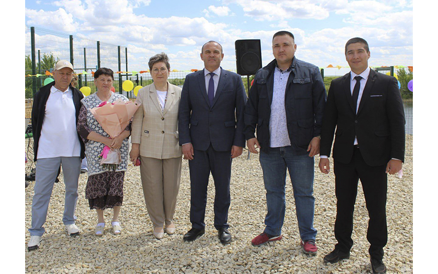 Торжественное открытие зоны отдыха.