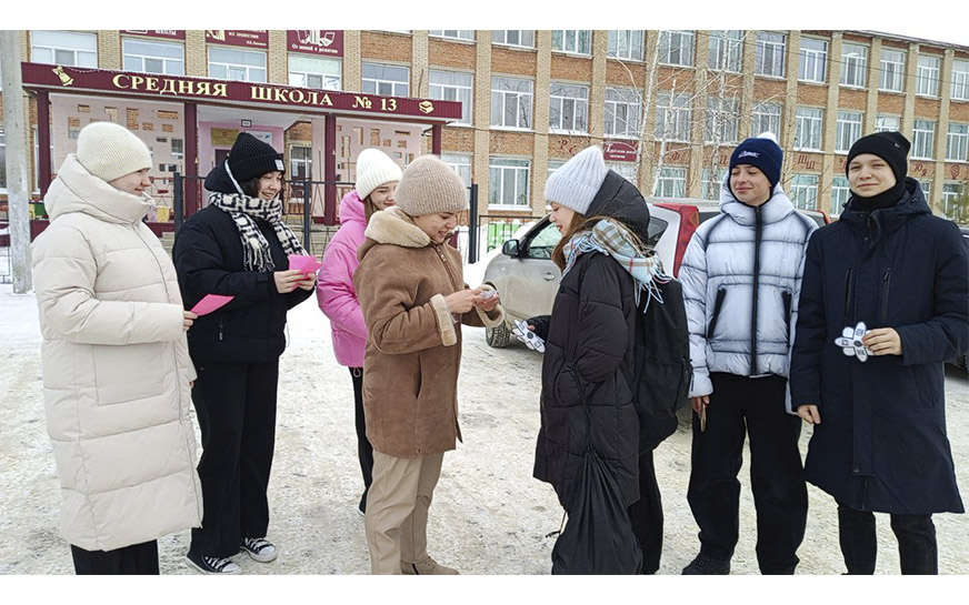 Акция &quot;Дарю Тепло&quot; в Пугачеве.