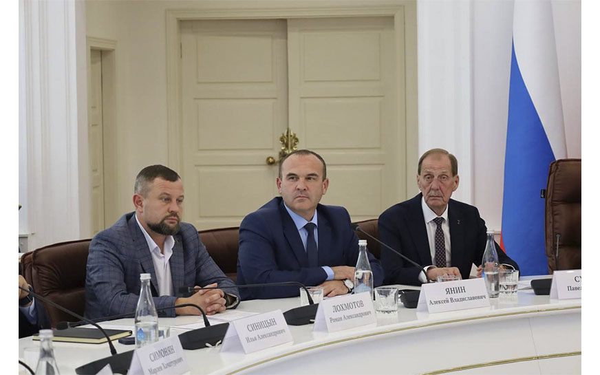 В Правительстве Саратовской области прошло заседание Инвестиционного комитета, в котором принял участие глава Пугачевского муниципального района Алексей Янин..