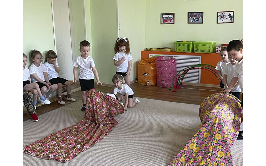 Эстафета «Быстрее, выше, сильнее».