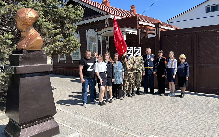 Торжественная церемония передачи &quot;Знамени Победы&quot;..