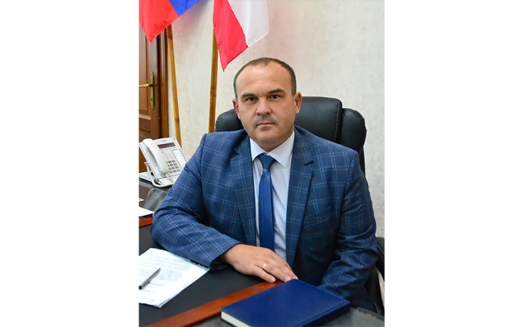 Сегодня глава Пугачевского муниципального района Алексей Янин принял участие в августовском совещании «Векторы развития системы образования Пугачёвского муниципального района».. Сегодня глава Пугачевского муниципального района Алексей Янин принял участие в августовском совещании «Векторы развития системы образования Пугачёвского муниципального района»..