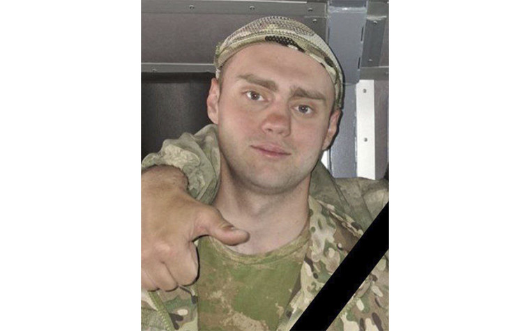В ходе специальной военной операции погиб уроженец Пугачевского района Саратовской области Овчинников Георгий Сергеевич. Губернатор Роман Бусаргин выразил соболезнования родным и близким:. В ходе специальной военной операции погиб уроженец Пугачевского района Саратовской области Овчинников Георгий Сергеевич. Губернатор Роман Бусаргин выразил соболезнования родным и близким:.