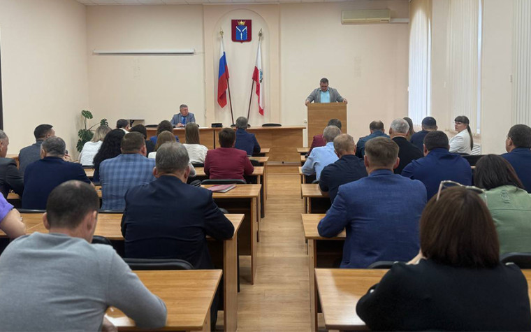 Постоянно действующее совещание. Постоянно действующее совещание.