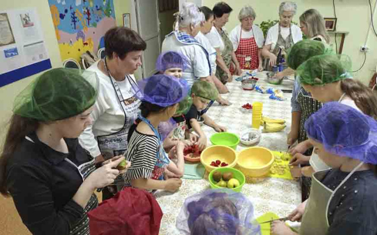 «Завтрак со вкусом доброты» прошел в соцучреждении Пугачевского района. «Завтрак со вкусом доброты» прошел в соцучреждении Пугачевского района.